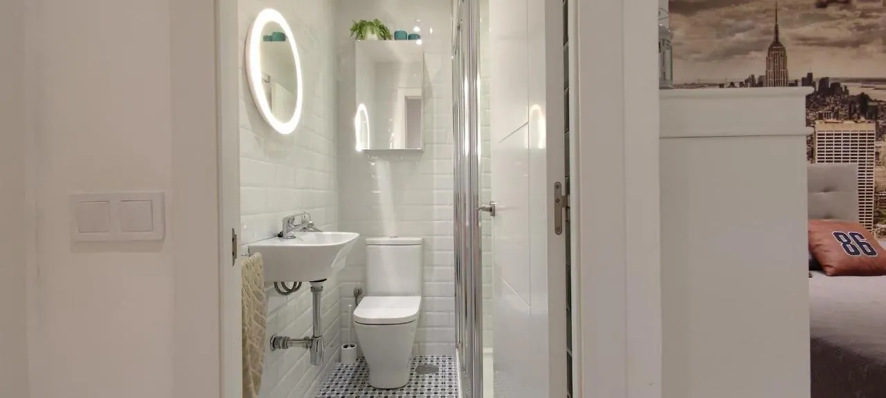 Benalmadena - New Nordic Style & Sunny Studio Apartment