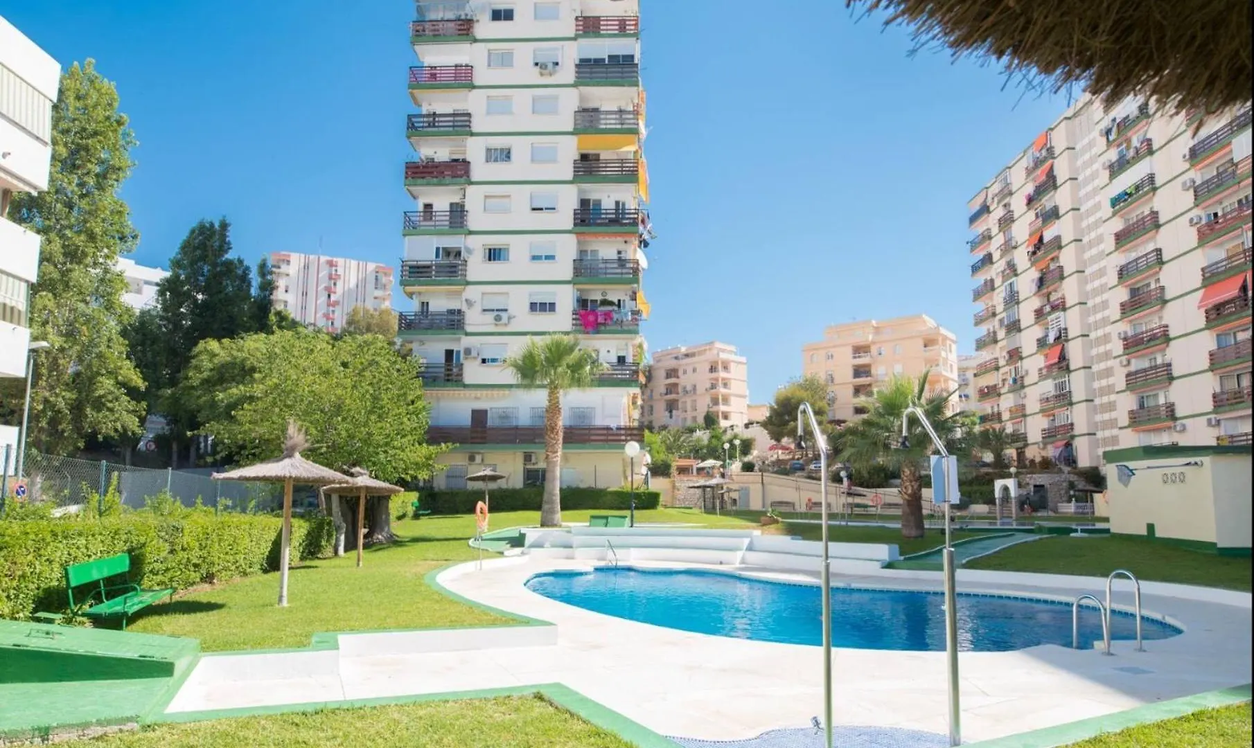 Apartment Benalmadena - New Nordic Style & Sunny Studio